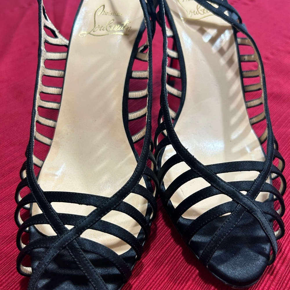 Christian Louboutin Black Heeled Elegance EU - 40